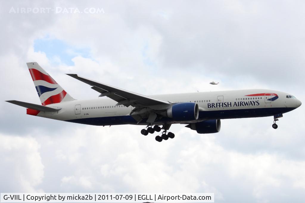 G-VIIL, 1998 Boeing 777-236/ER C/N 27493, Landing