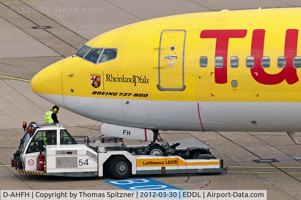 D-AHFH, 1999 Boeing 737-8K5 C/N 27983, 