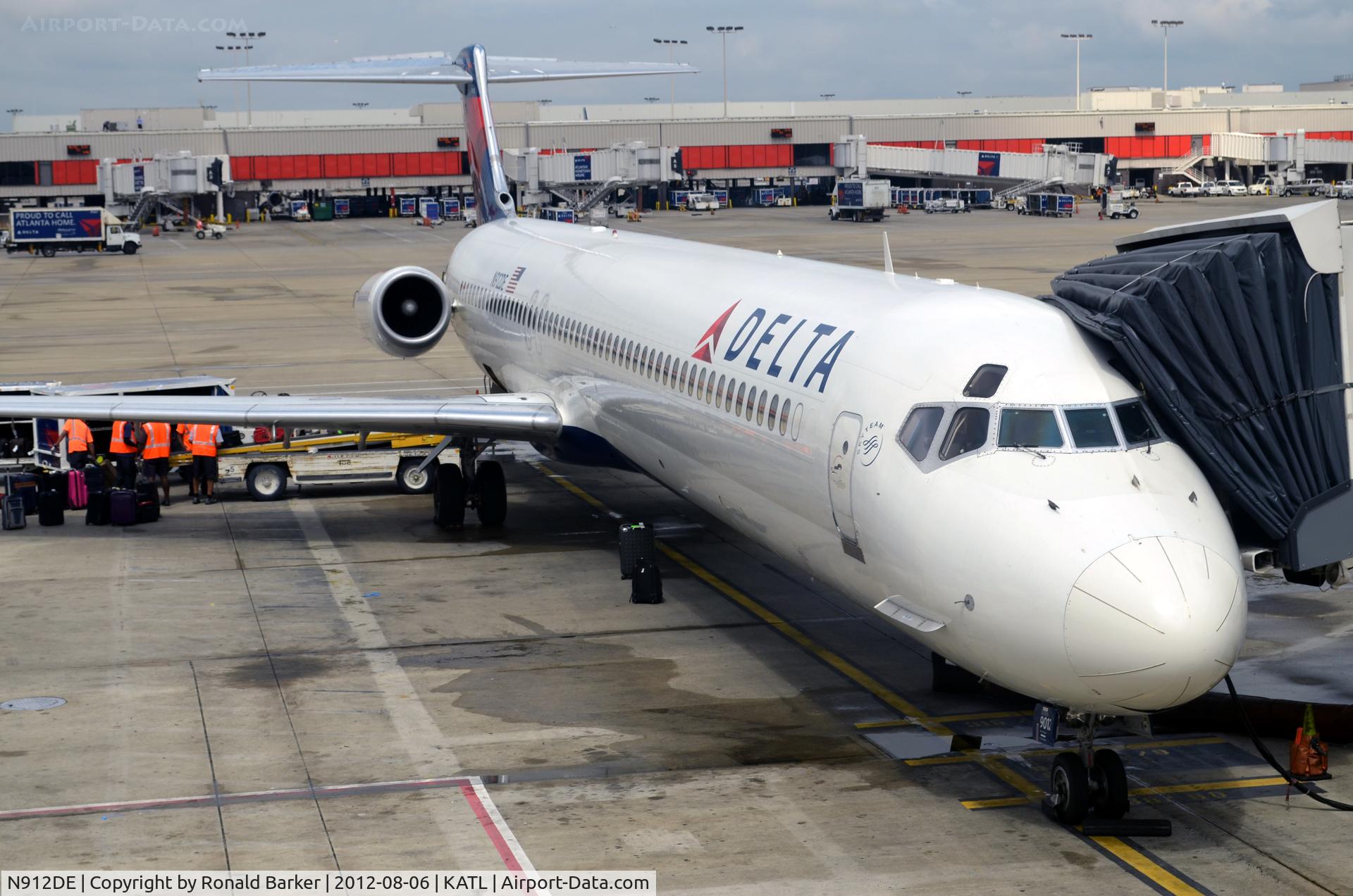 N912DE, 1992 McDonnell Douglas MD-88 C/N 49997, Atlanta
