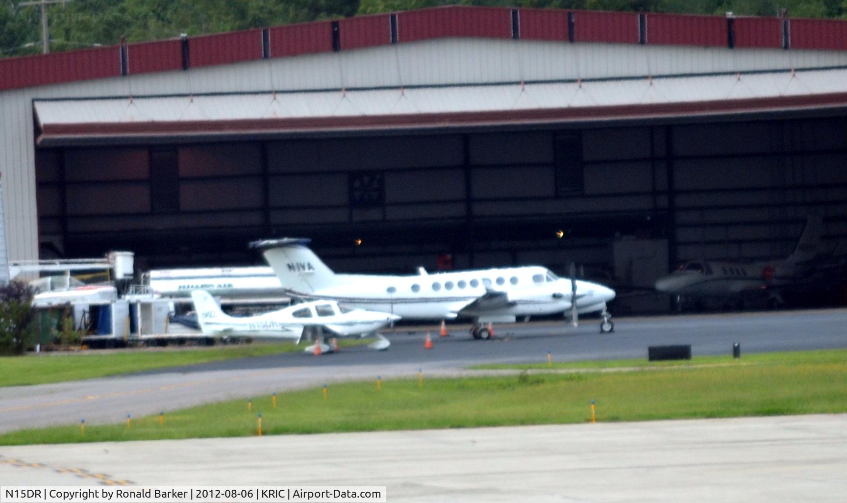 N15DR, Cirrus SR22 C/N 0394, Richmond