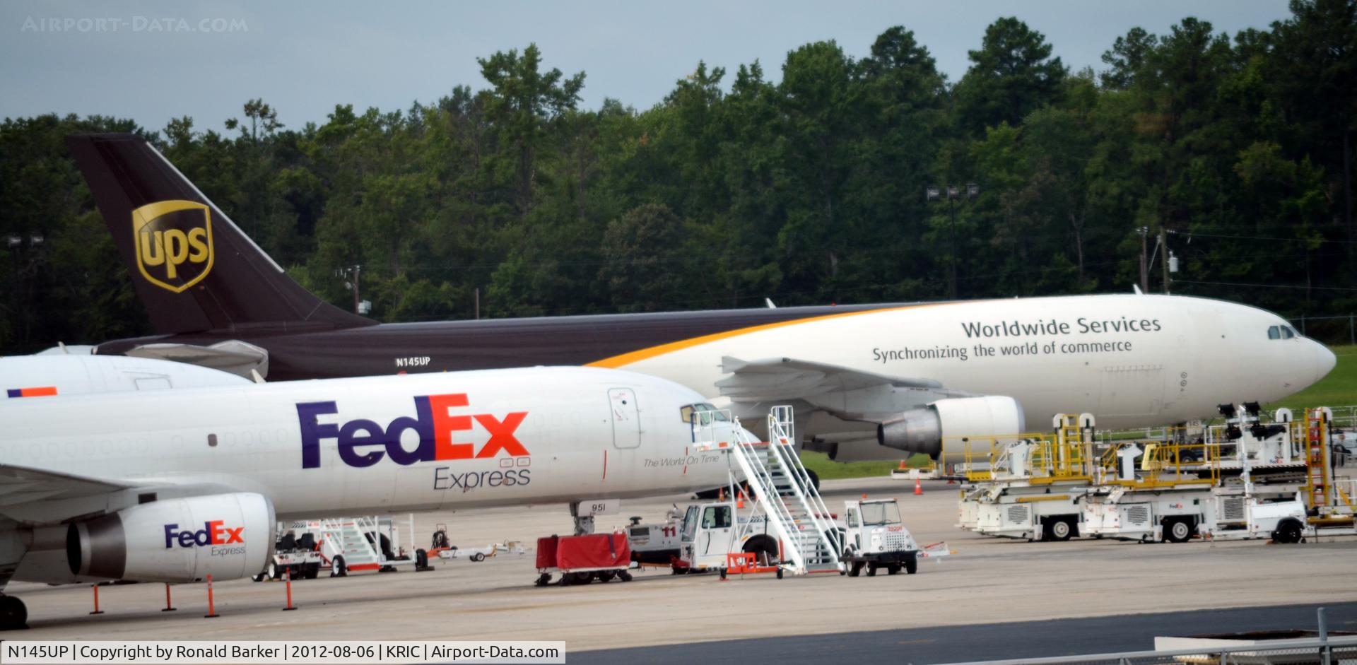 N145UP, 2002 Airbus A300F4-622R C/N 828, Richmond