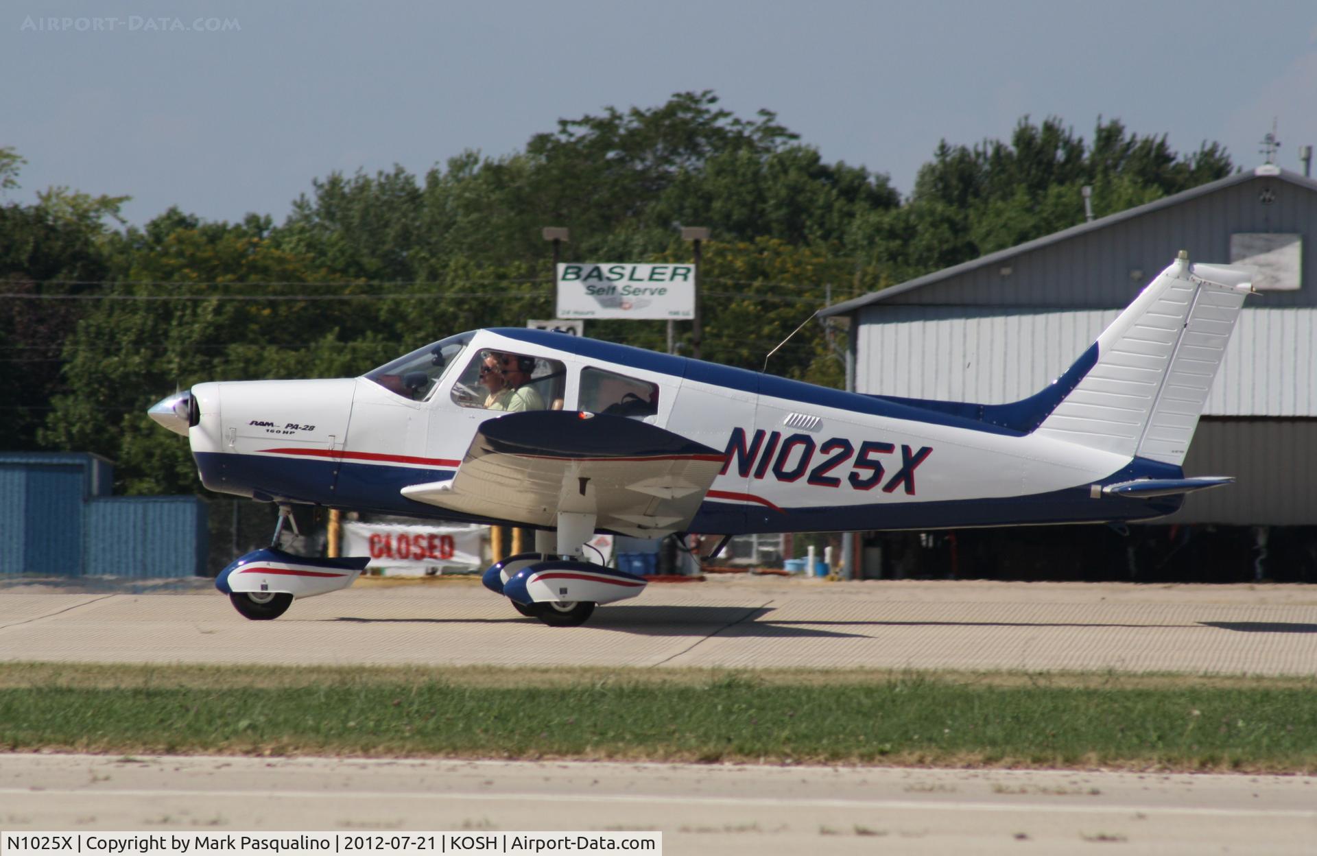 N1025X, 1975 Piper PA-28-140 Cherokee C/N 28-7525261, Piper PA-28-140