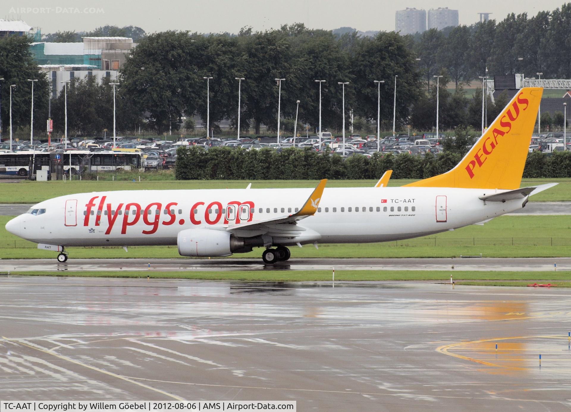 TC-AAT, 2010 Boeing 737-82R C/N 40872, Taxi to the gate of Schiphol Airport
