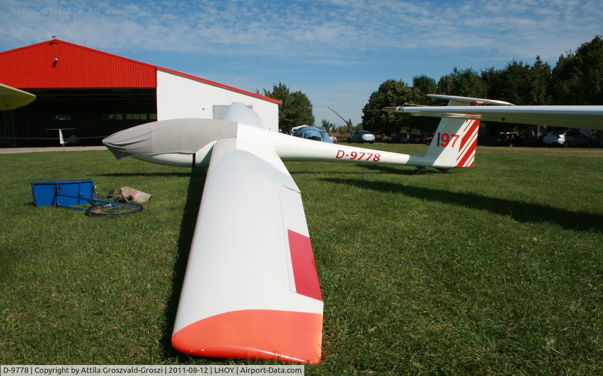 D-9778, 1979 Grob G-102 Astir CS77 C/N 1742, Ocseny Airport, Hungary LHOY - 21st Gemenc Cup and 56 Hungarian National Gliding Championships