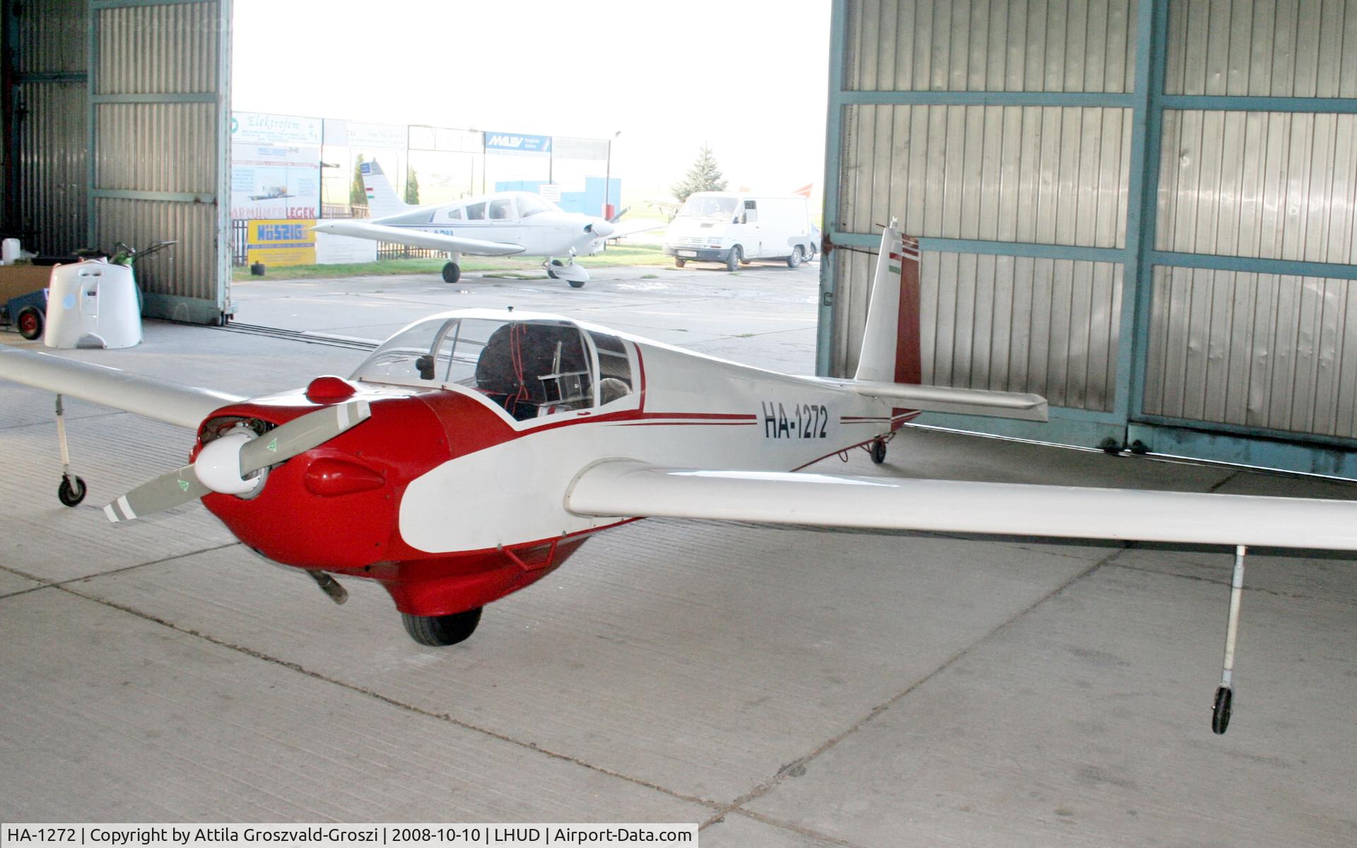 HA-1272, Scheibe SF-25C Falke C/N 4215, Szeged Airport, Hungary - LHUD