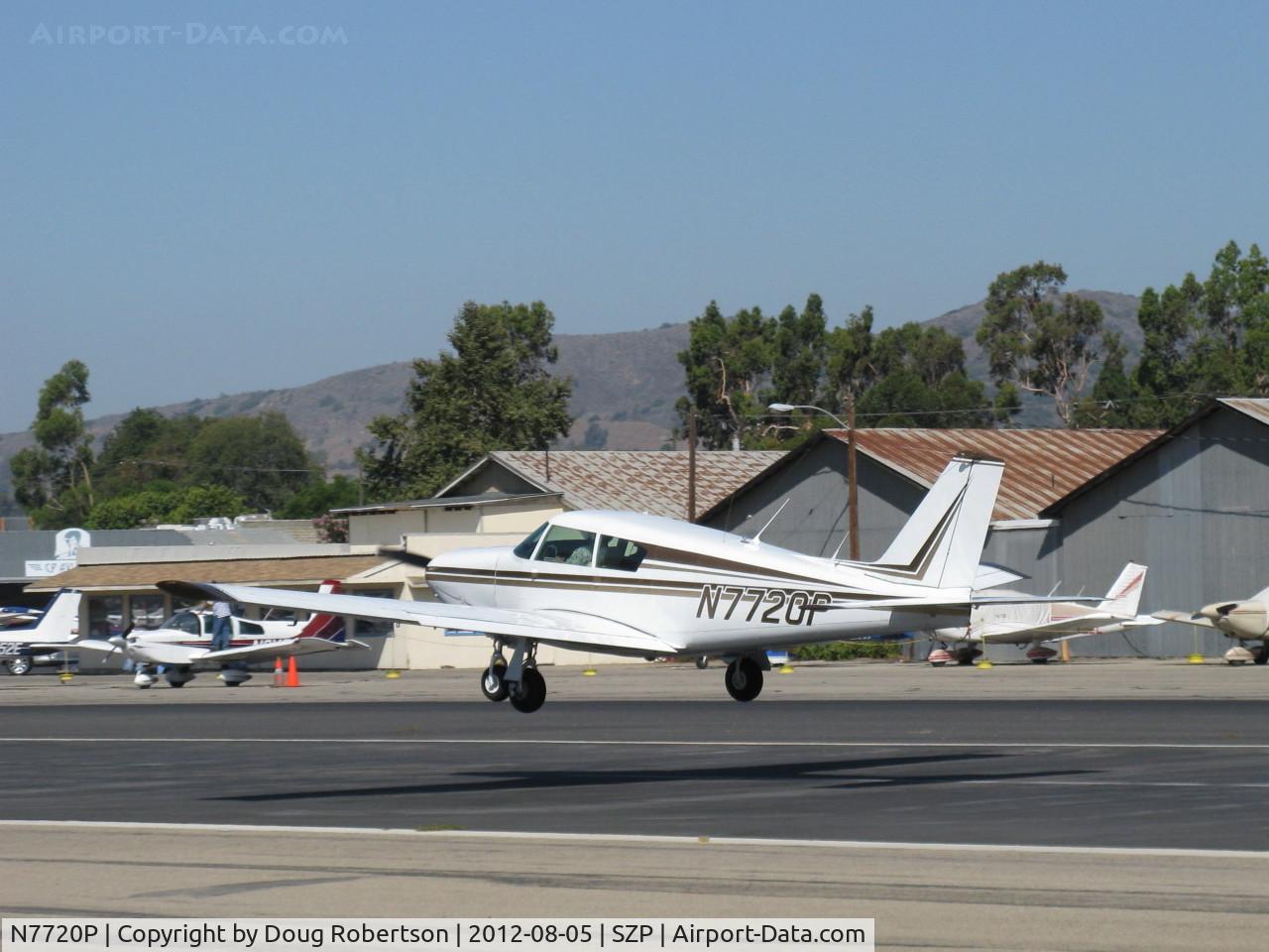 N7720P, 1961 Piper PA-24-250 Comanche C/N 24-2933, 1961 Piper PA-24-250 COMANCHE, Lycoming O-540-A1A5 250 Hp, landing Rwy 22