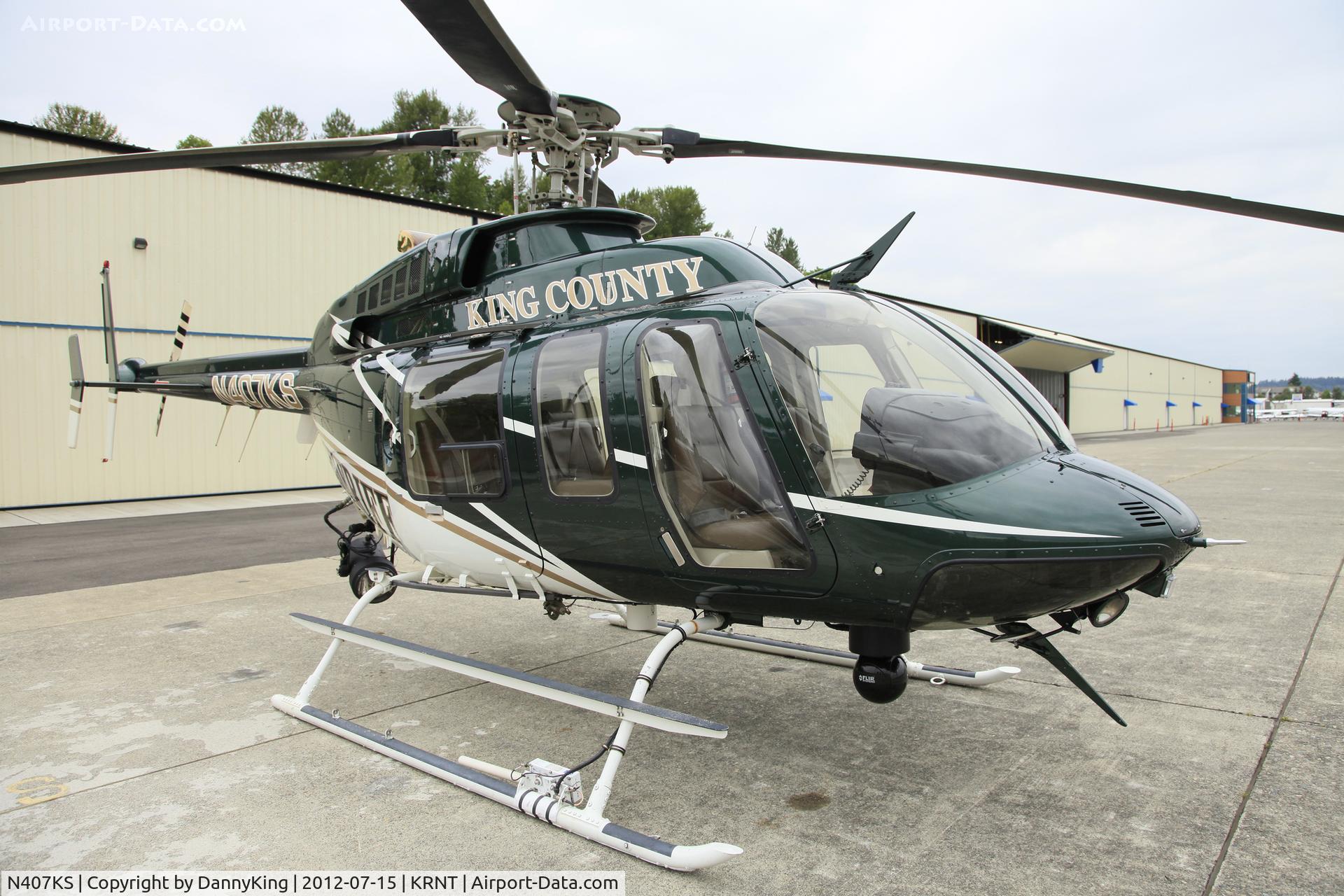 N407KS, Bell 407 C/N 53812, King Co Sheriff waiting for the next mission.