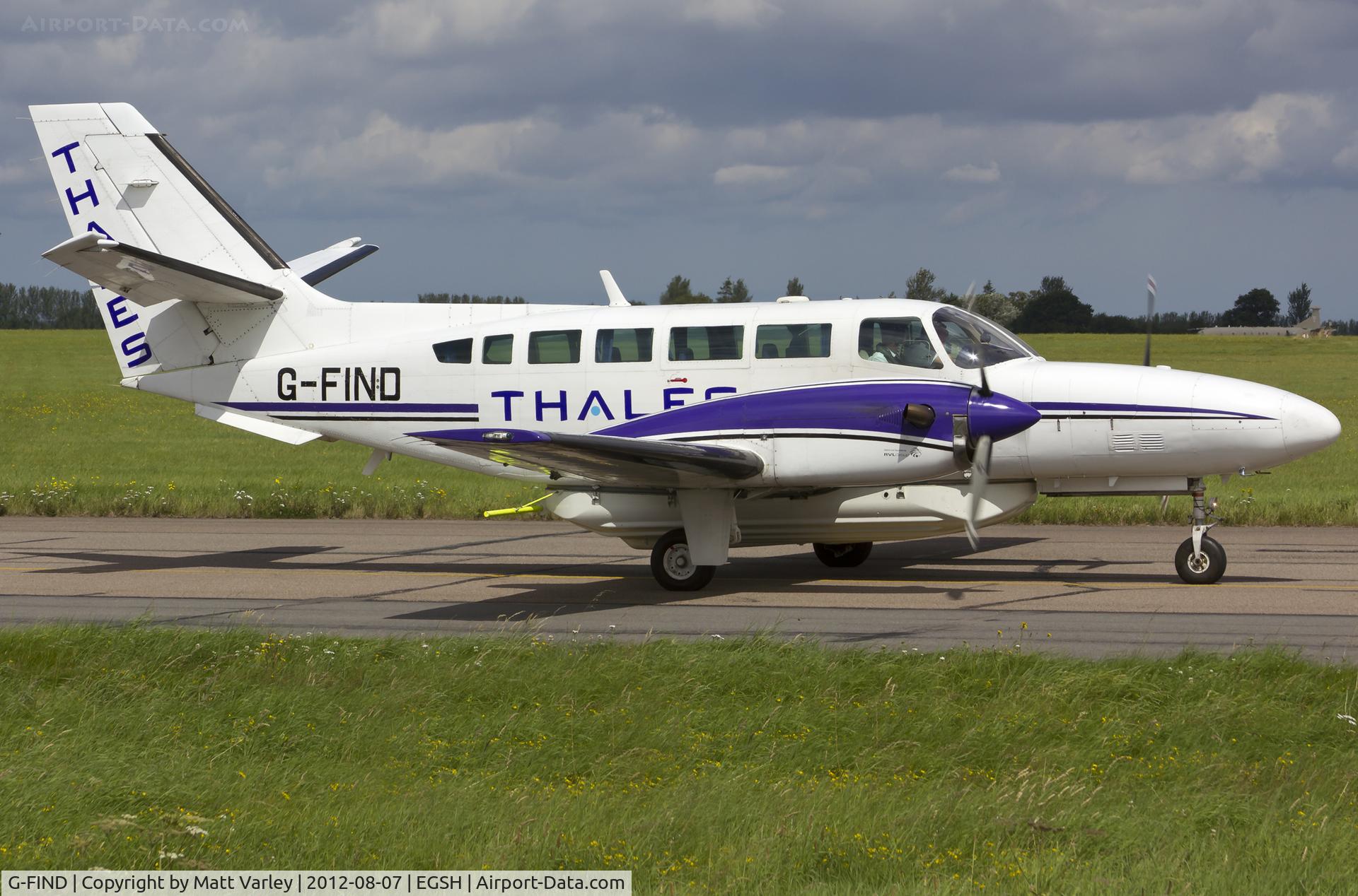 G-FIND, 1989 Reims F406 Caravan II C/N F406-0045, Holding at T1.