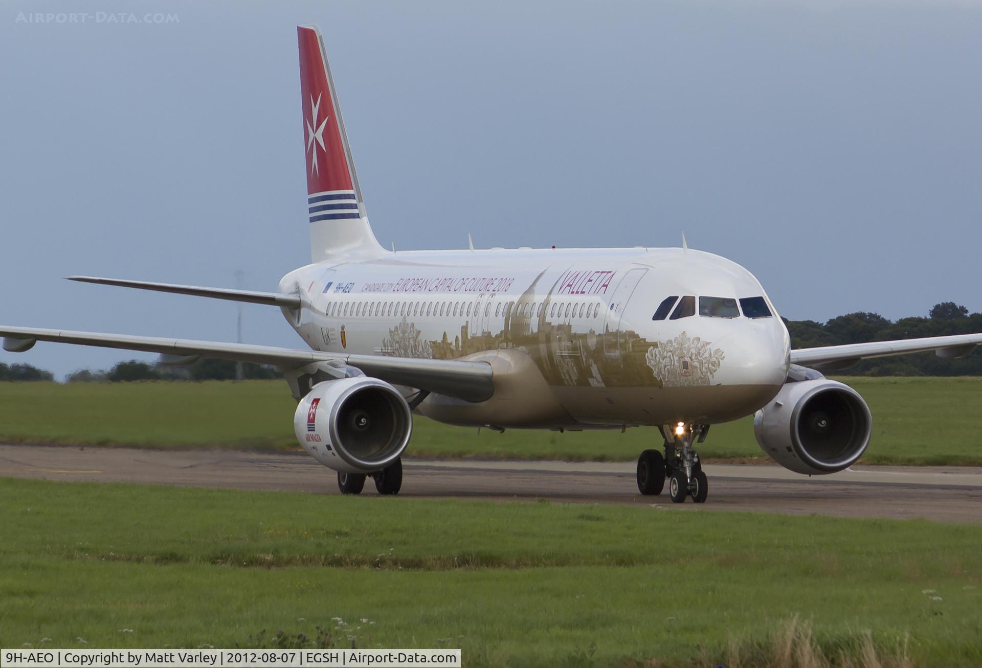 9H-AEO, 2006 Airbus A320-214 C/N 2768, Arriving at EGSH.