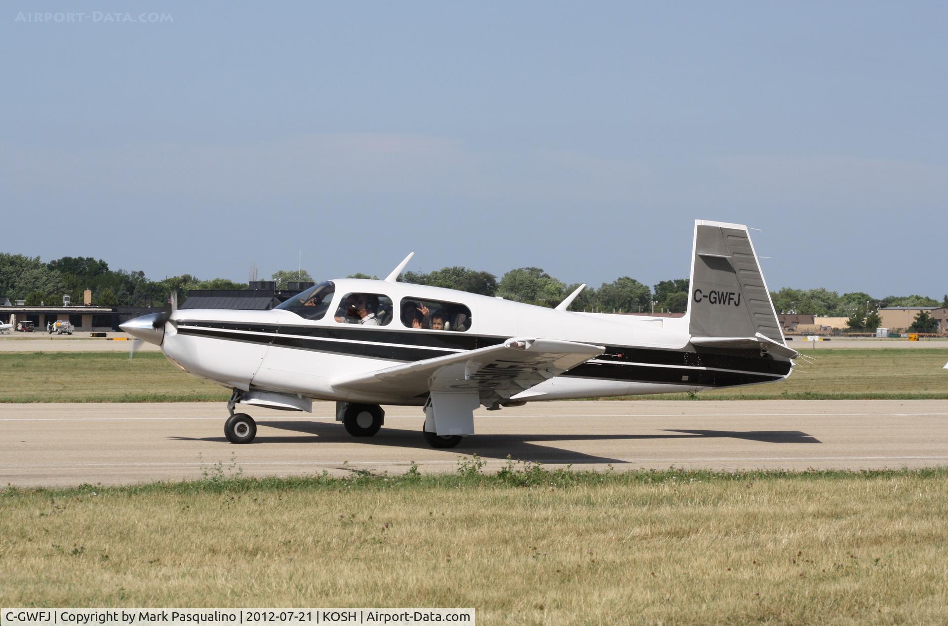 C-GWFJ, 1986 Mooney M20K C/N 25 1073, Mooney M20K