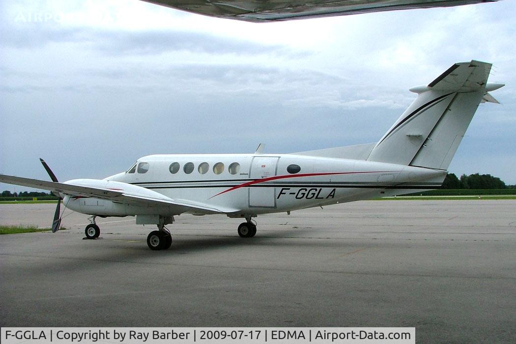 F-GGLA, 1980 Beech 200 Super King Air C/N BB-744, Since become N225SE.