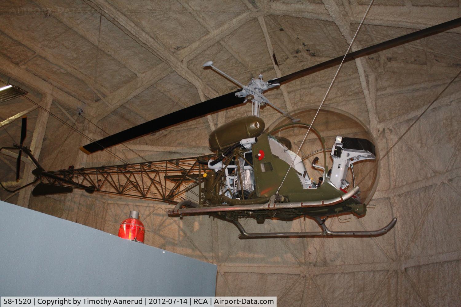 58-1520, 1958 Bell OH-13H Sioux C/N 2284, 1958 Bell OH-13H Sioux, c/n: 2284