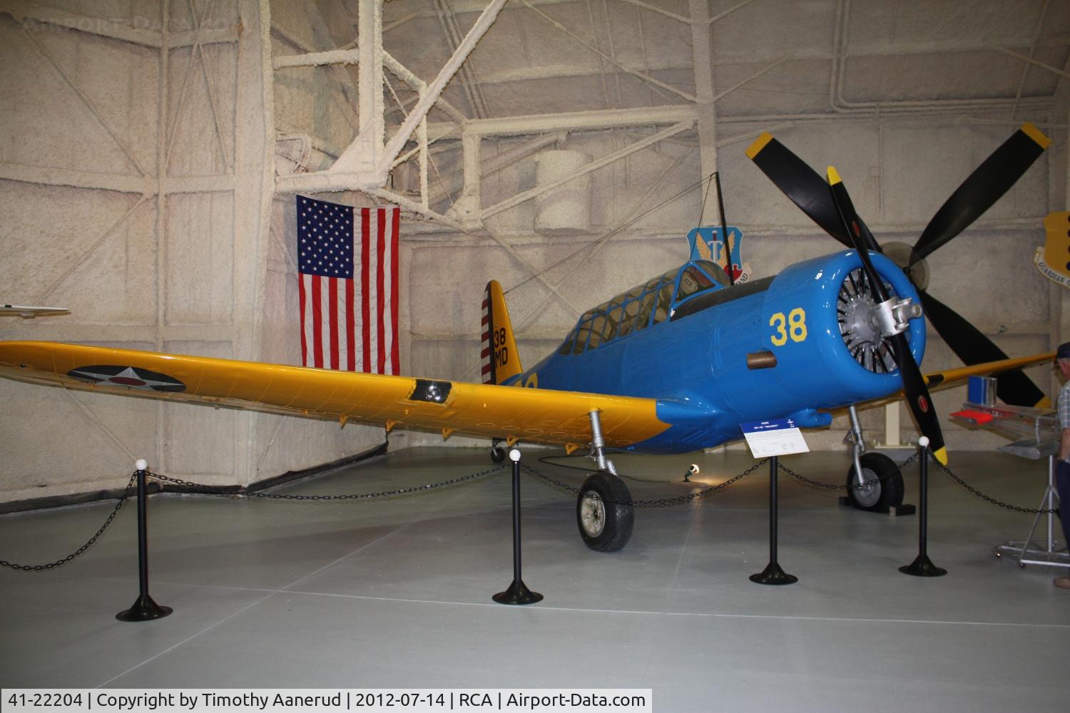 41-22204, 1941 Vultee BT-13A Valiant C/N 74-6124, 1941 Vultee BT-13A Valiant, c/n: Unknown