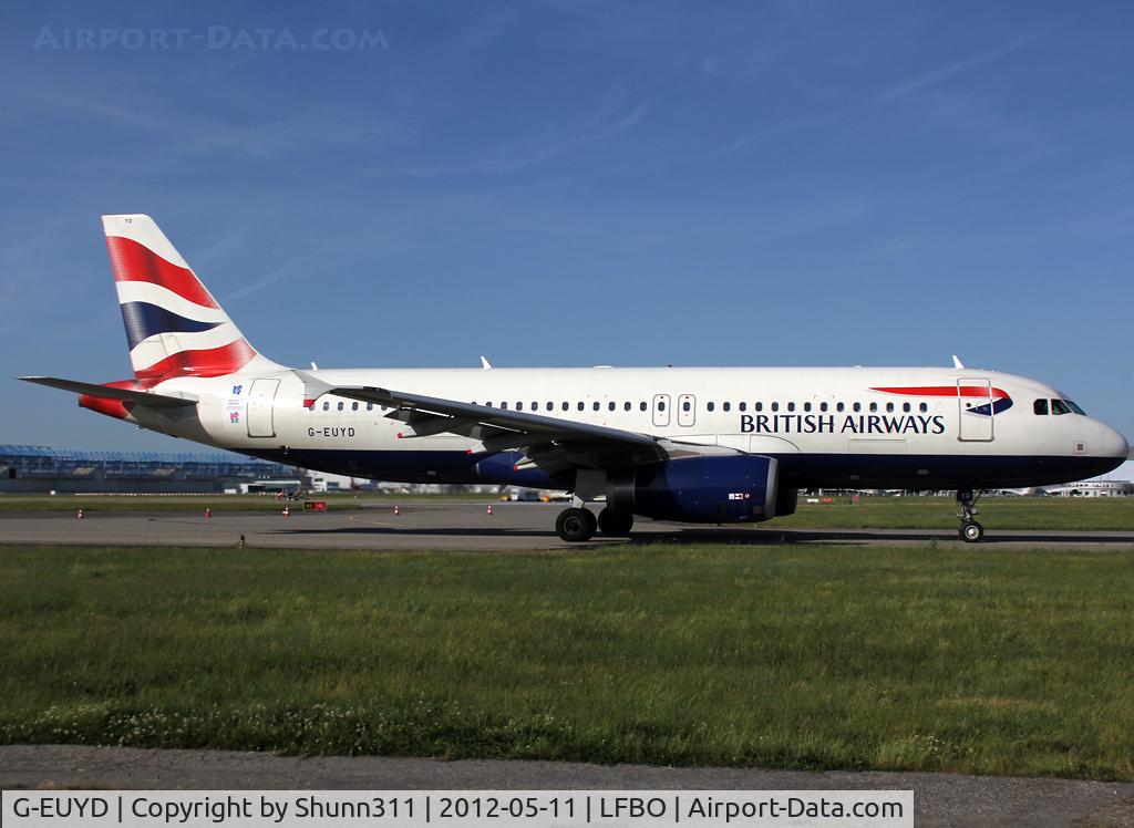 G-EUYD, 2008 Airbus A320-232 C/N 3726, Taxiing holding point rwy 14R for departure... Additional Olympic game sticker...
