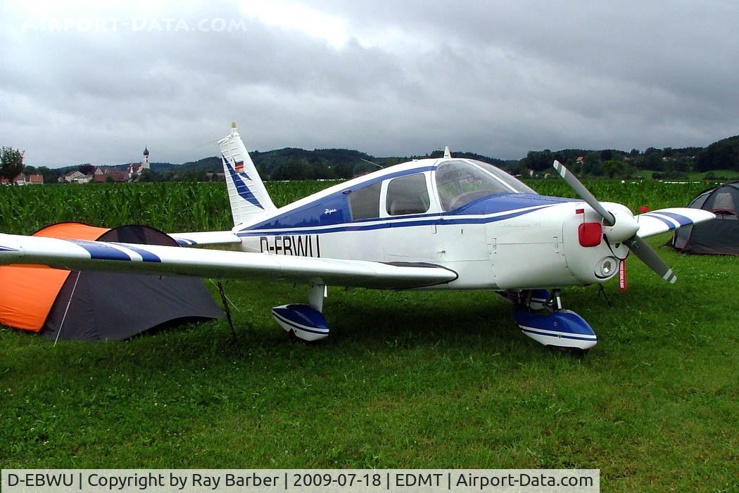 D-EBWU, Piper PA-28-140 Cherokee C/N 28-20377, D-EBWU   Piper PA-28-140 Cherokee [28-20377] Tannheim~D 18/07/2009