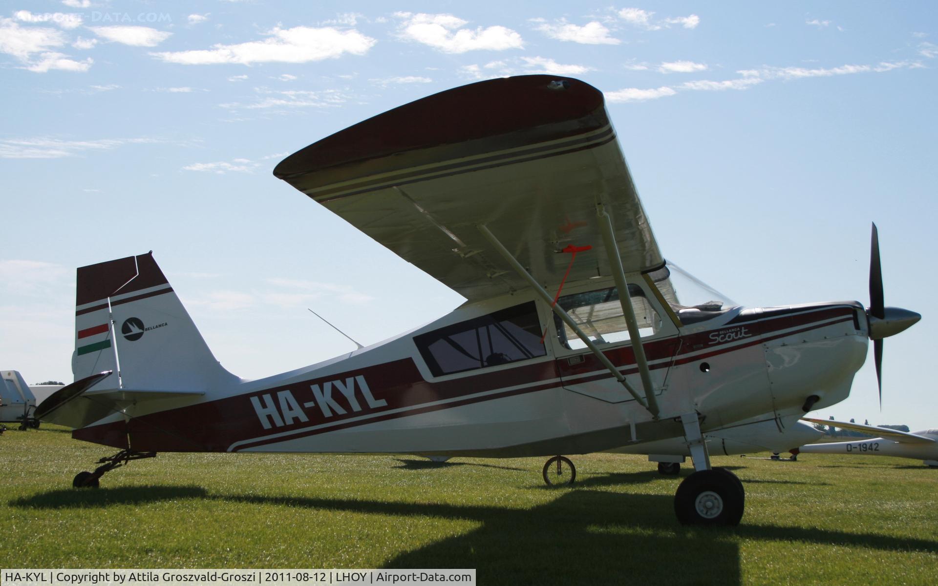 HA-KYL, 1976 Bellanca 8GCBC Scout C/N 199-76, Ocseny Airport, Hungary LHOY - 21st Gemenc Cup and 56 Hungarian National Gliding Championships