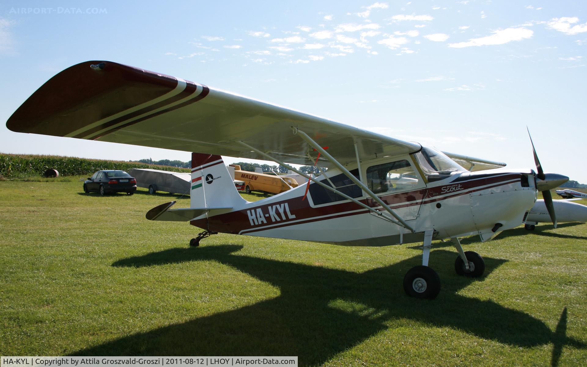 HA-KYL, 1976 Bellanca 8GCBC Scout C/N 199-76, Ocseny Airport, Hungary LHOY - 21st Gemenc Cup and 56 Hungarian National Gliding Championships