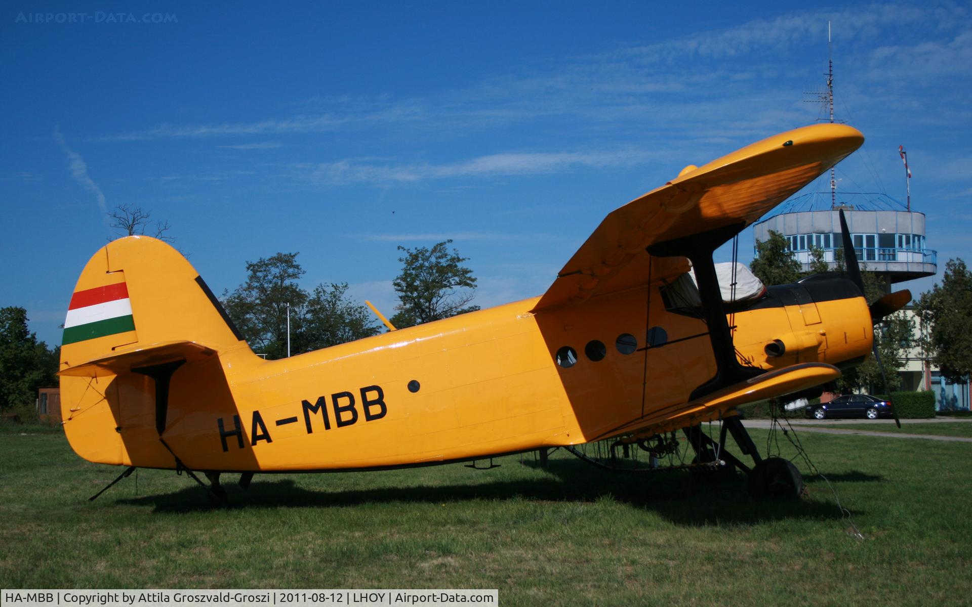 HA-MBB, 1975 Antonov An-2R C/N 1G161-07, Öcsény Airport, Hungary LHOY - 21st Gemenc Cup and 56 Hungarian National Gliding Championships