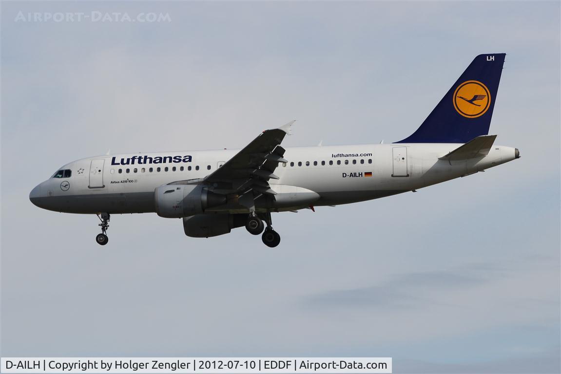 D-AILH, 1997 Airbus A319-114 C/N 641, Coming down to FRA after a ride from Budapest.