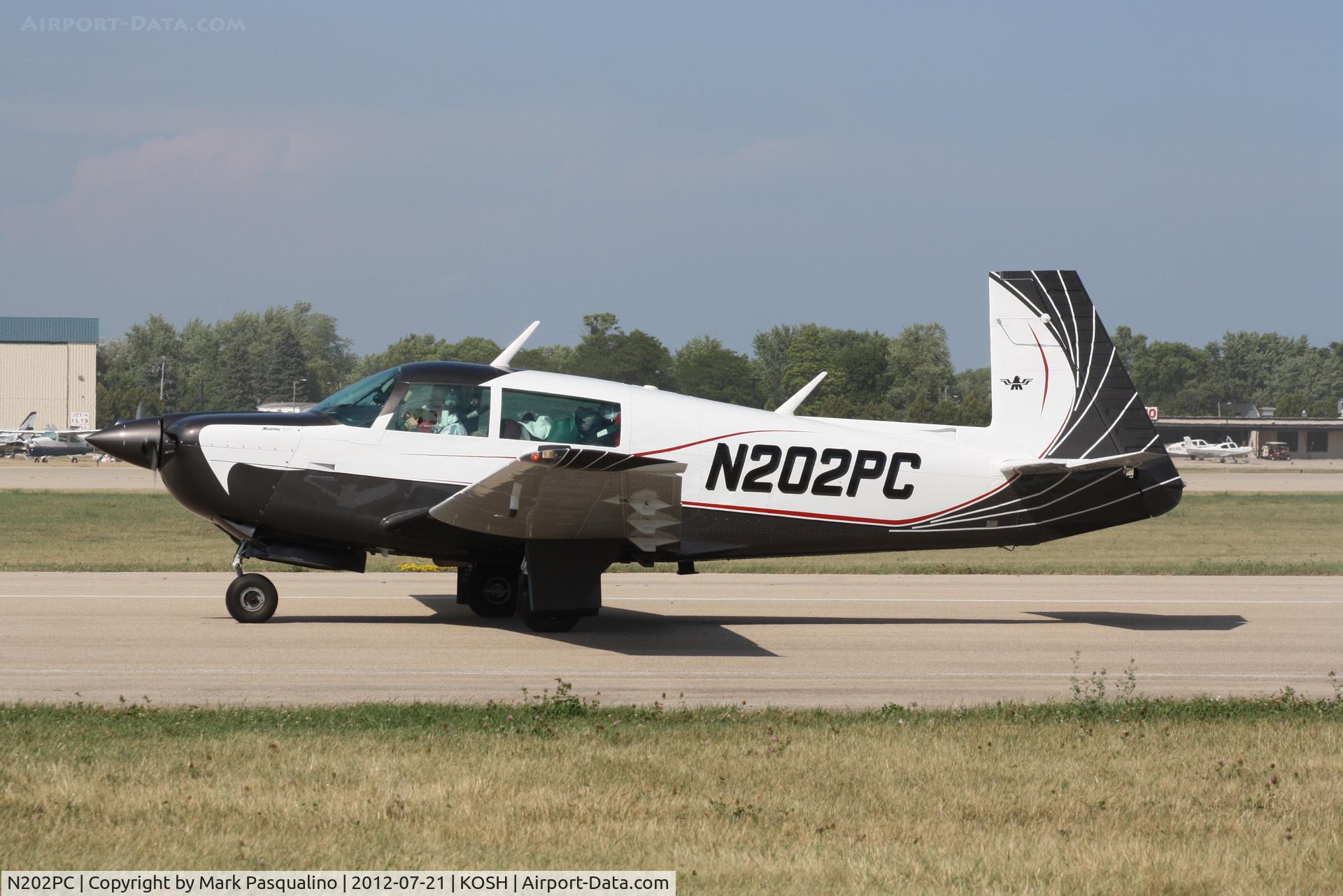 N202PC, 1981 Mooney M20J 201 C/N 24-1086, Mooney M20J