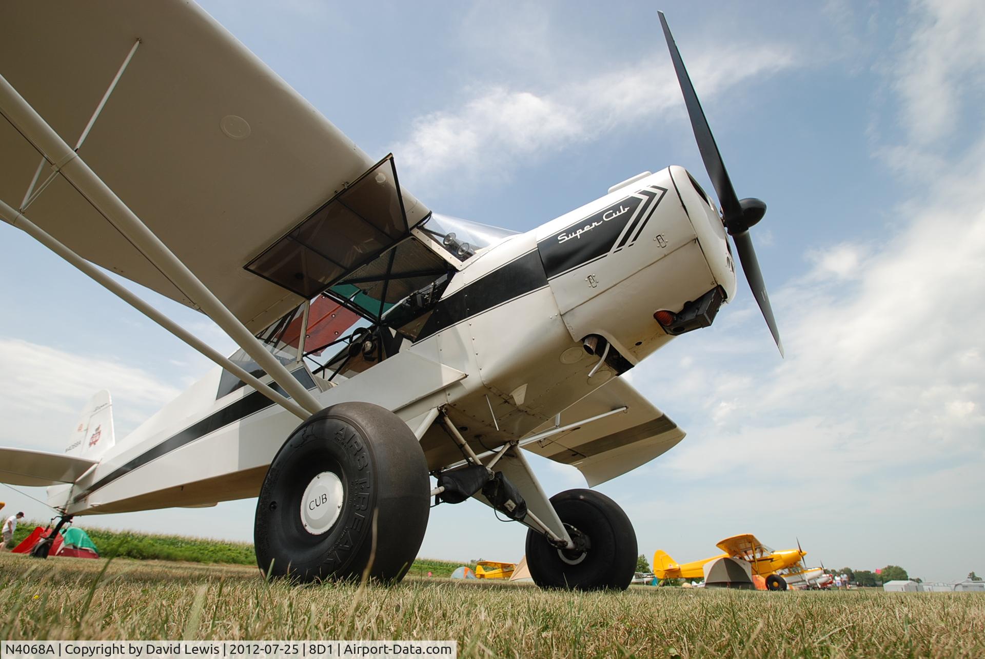 N4068A, 1952 Piper L-18C Super Cub C/N 18-2121, At New Holstein Wi.