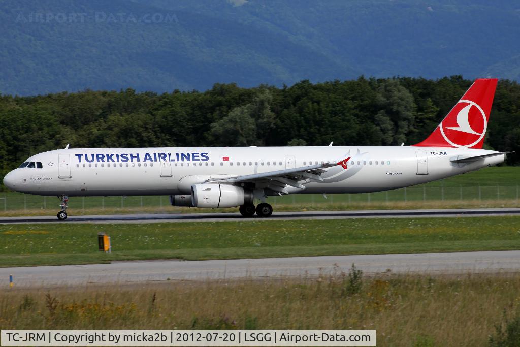 TC-JRM, 2011 Airbus A321-231 C/N 4643, Landing in 23
