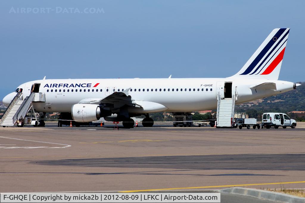 F-GHQE, 1990 Airbus A320-211 C/N 0115, Parked