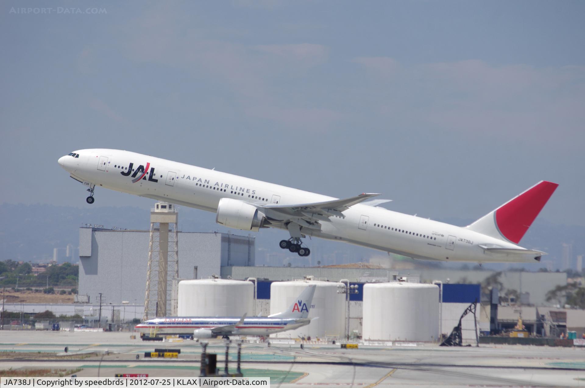 JA738J, 2008 Boeing 777-346/ER C/N 32436, Japan Airlines 777-300