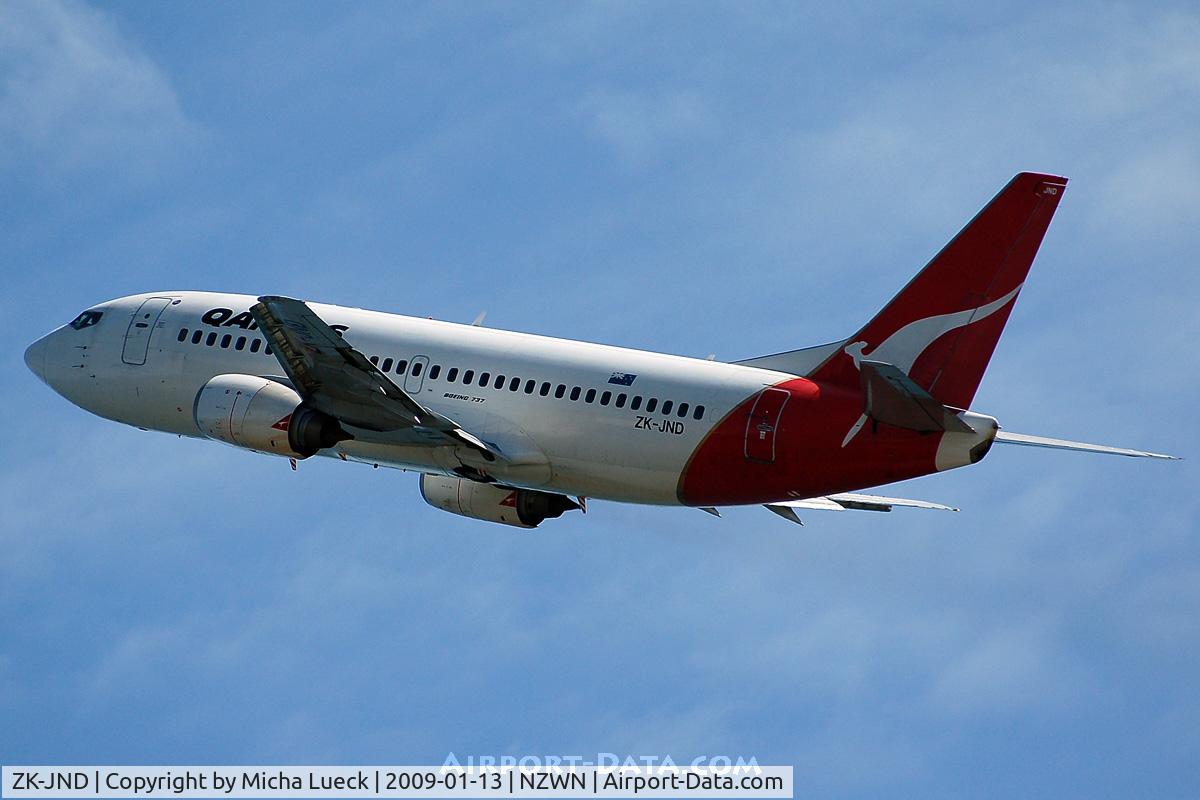 ZK-JND, 1989 Boeing 737-376 C/N 24297, At Wellington