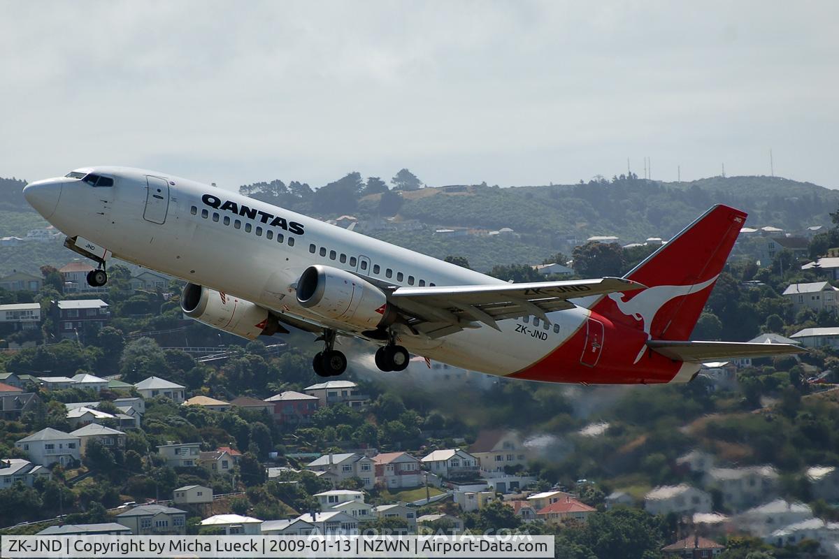 ZK-JND, 1989 Boeing 737-376 C/N 24297, At Wellington