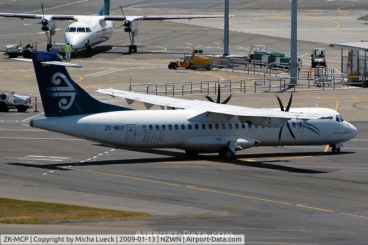 ZK-MCP, 2000 ATR 72-212A C/N 630, At Wellington