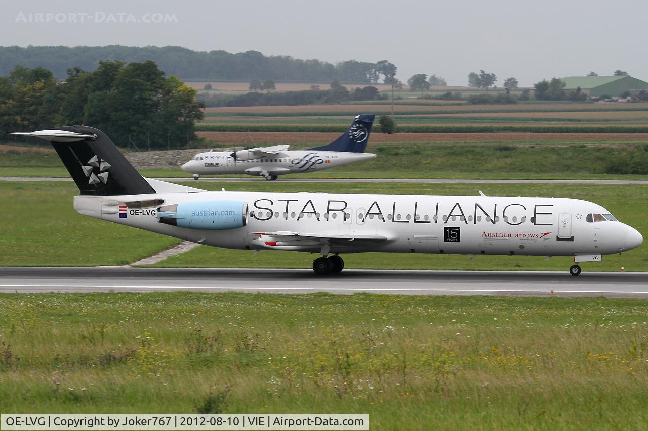 OE-LVG, 1994 Fokker 100 (F-28-0100) C/N 11520, Austrian arrows