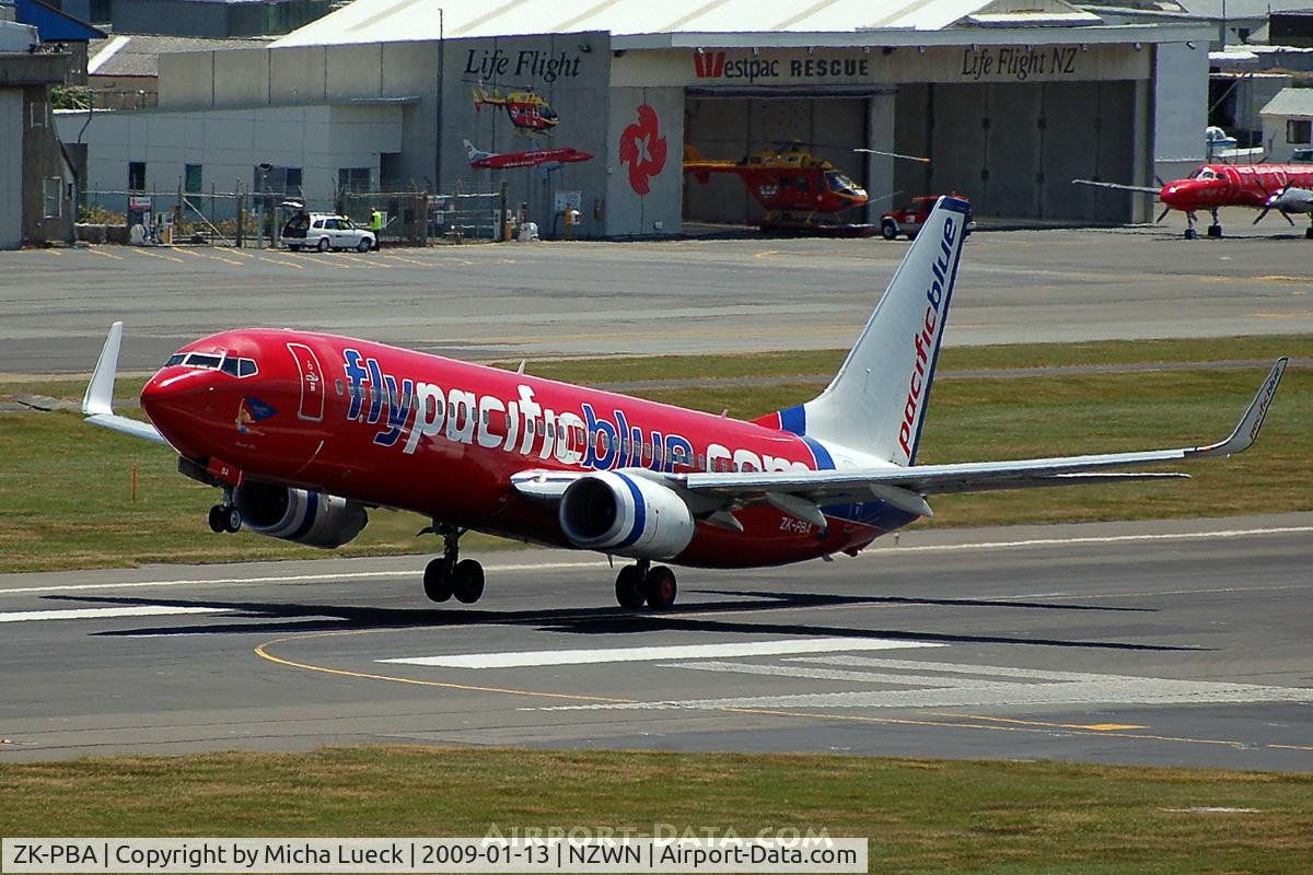 ZK-PBA, 2003 Boeing 737-8FE C/N 33796, At Wellington