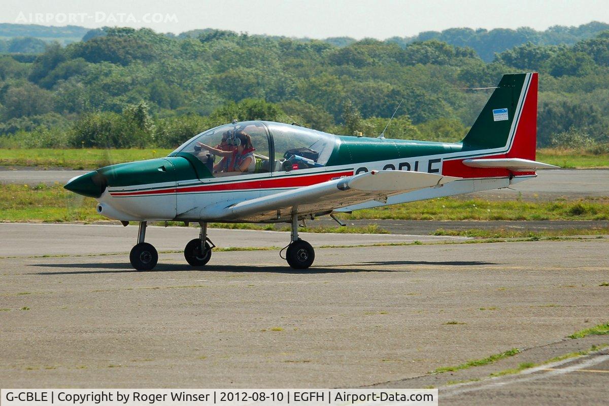 G-CBLE, 2002 Robin R-2120U Alpha C/N 364, Visiting Robin R2120.