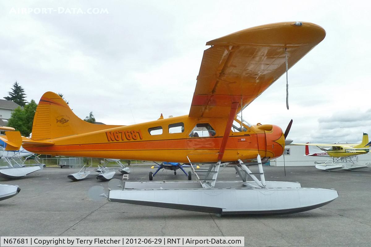 N67681, De Havilland Canada U-6A Beaver C/N 1158/1738, 1954 Dehavilland DHC-2-L-20, c/n: 671