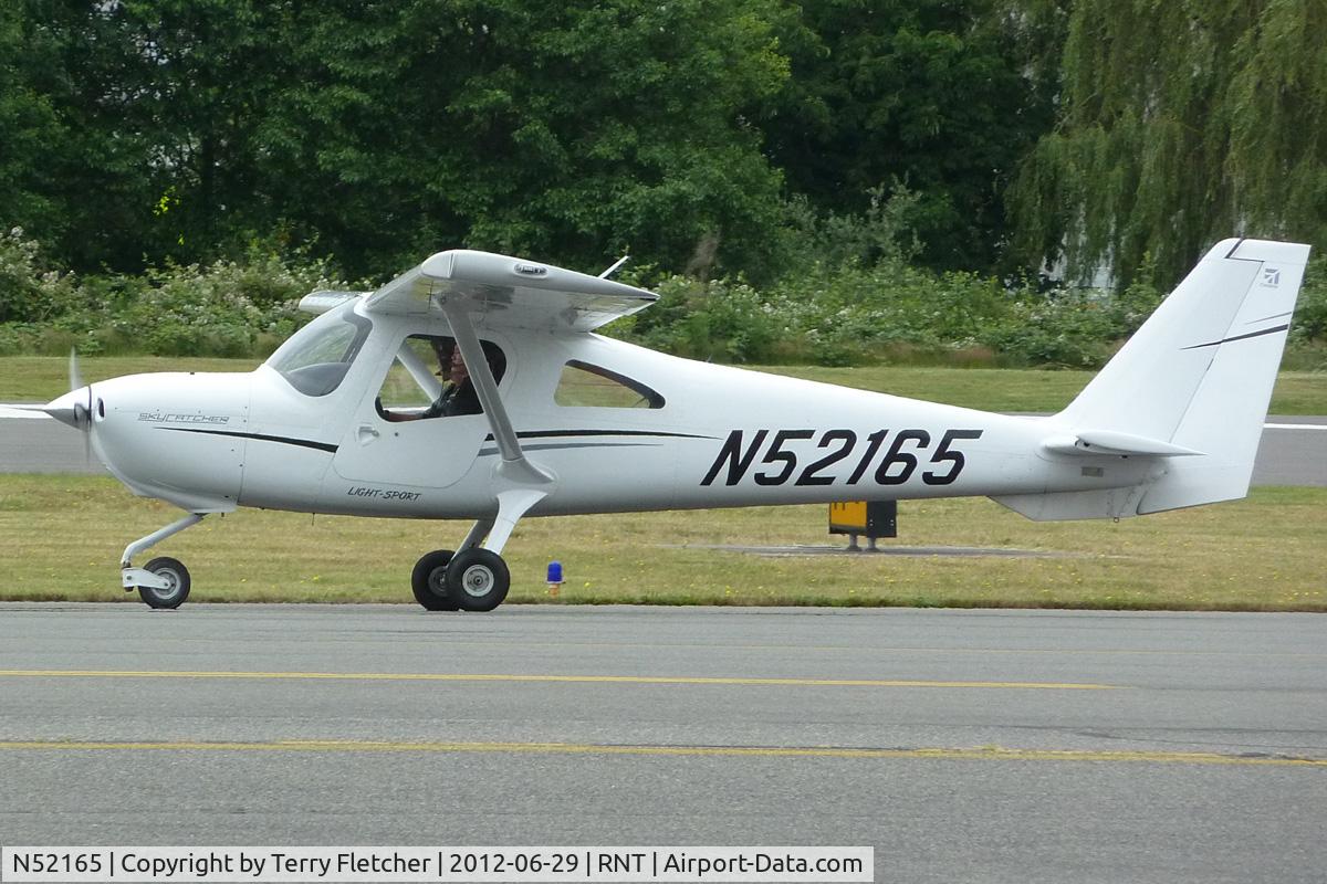 N52165, Cessna 162 Skycatcher C/N 16200048, Cessna 162, c/n: 16200048