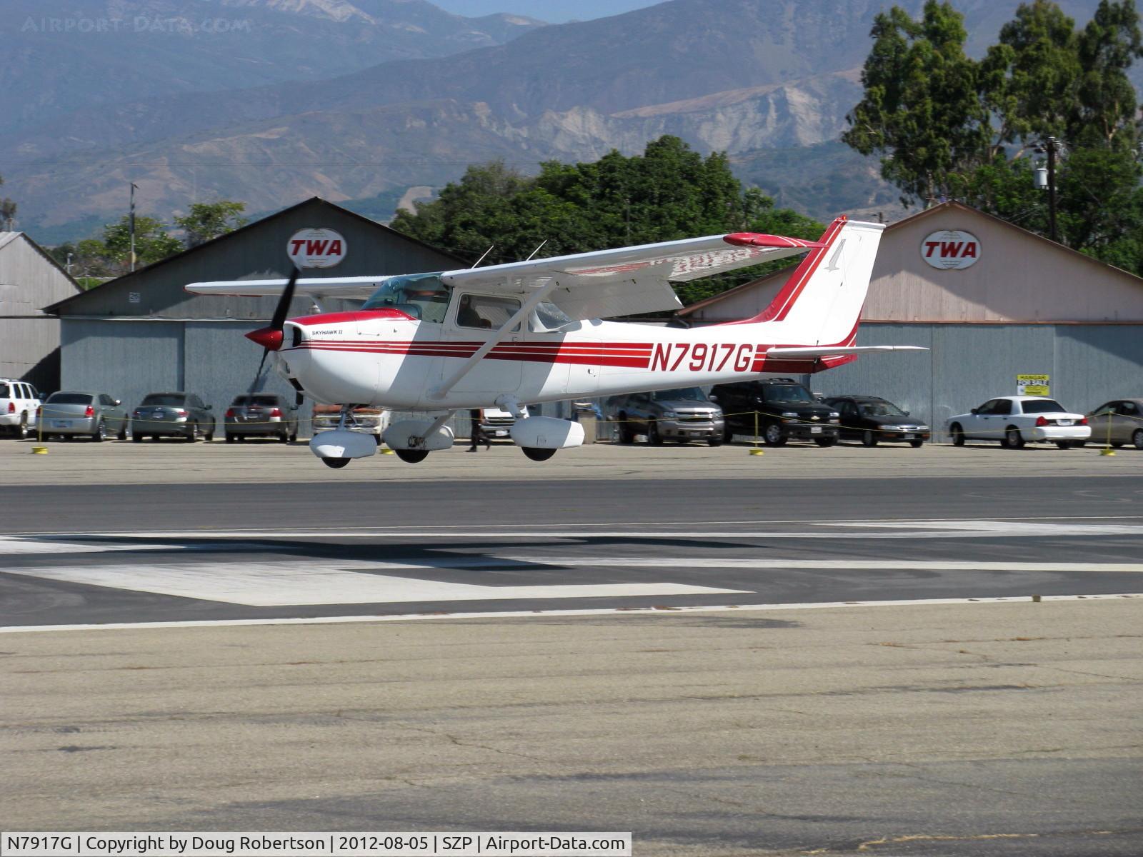 N7917G, 1970 Cessna 172L C/N 17259617, 1970 Cessna 172L SKYHAWK II, Lycoming O-320-E2D 150 Hp, landing Rwy 22