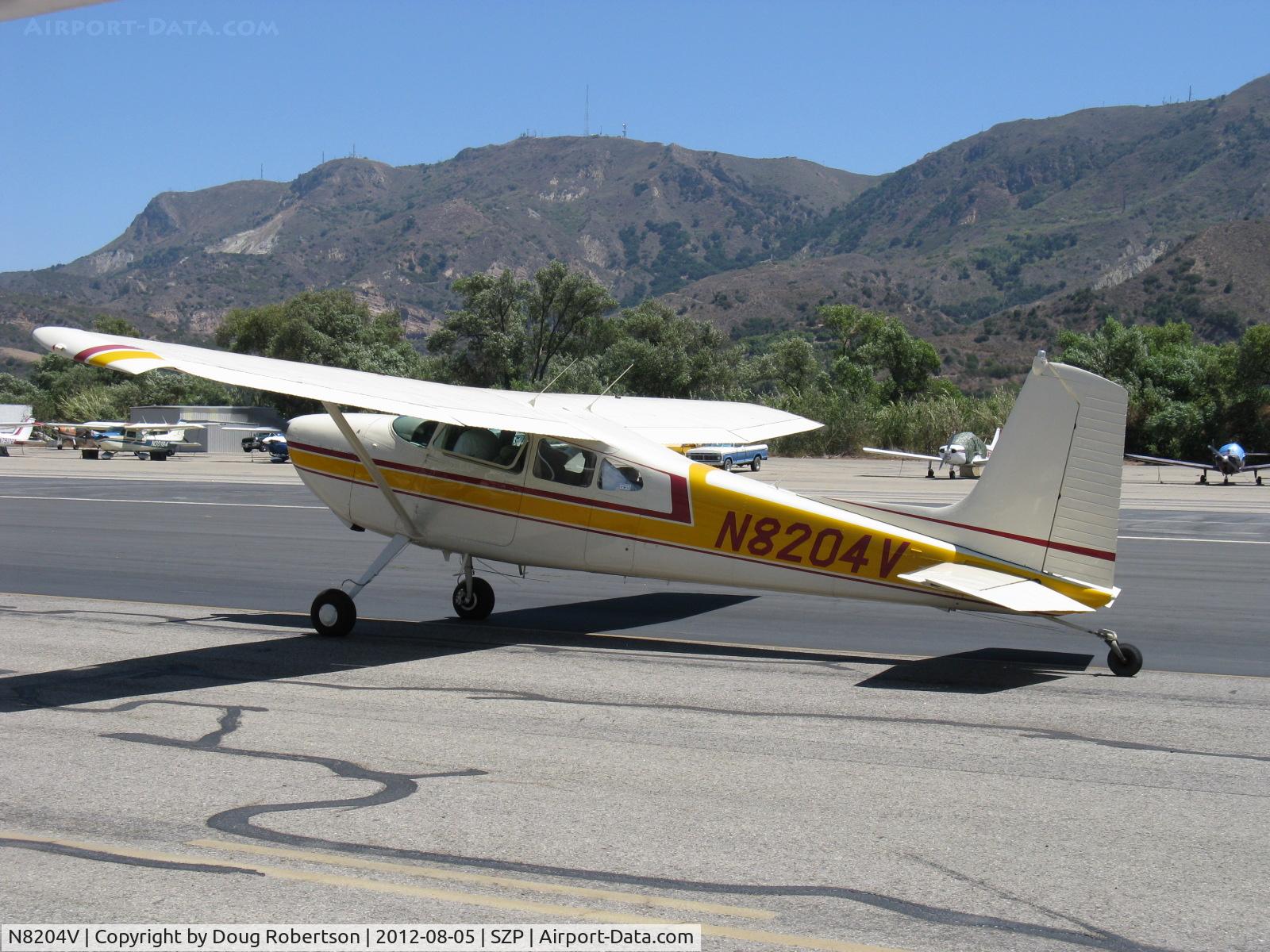 N8204V, 1966 Cessna 180H Skywagon C/N 18051706, 1966 Cessna 180H, Continental O-470 230 Hp, taxi