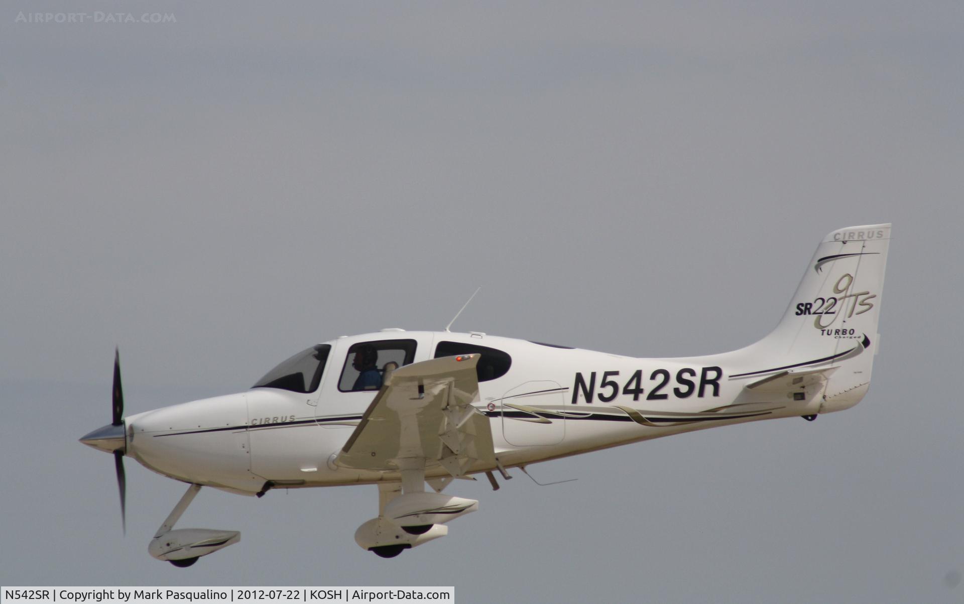 N542SR, 2006 Cirrus SR22 C/N 2213, Cirrus SR22