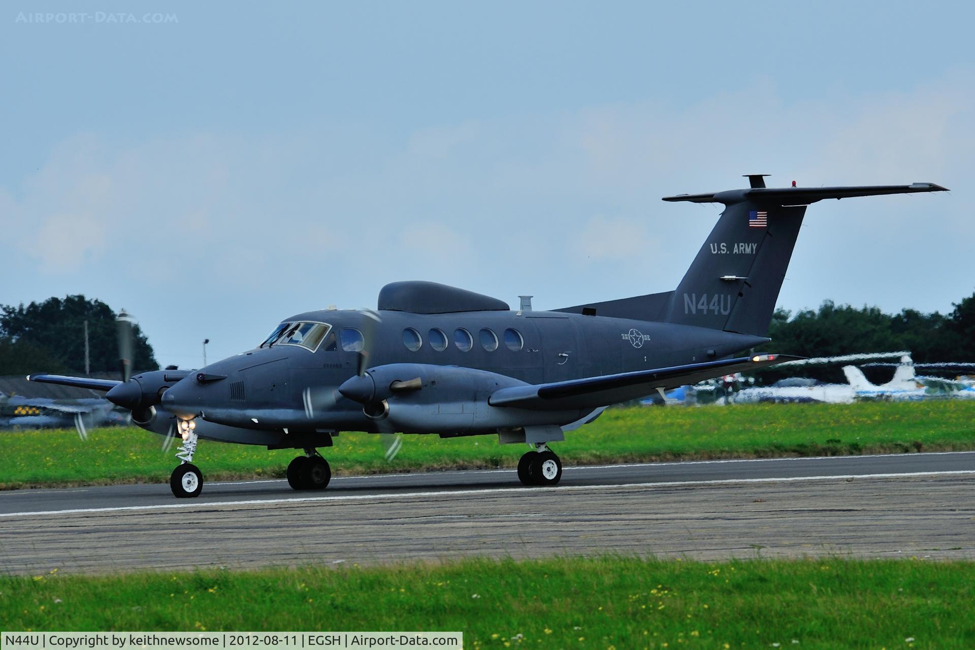 N44U, Beech 200T Super King Air C/N BT-14, Leaving Norwich !