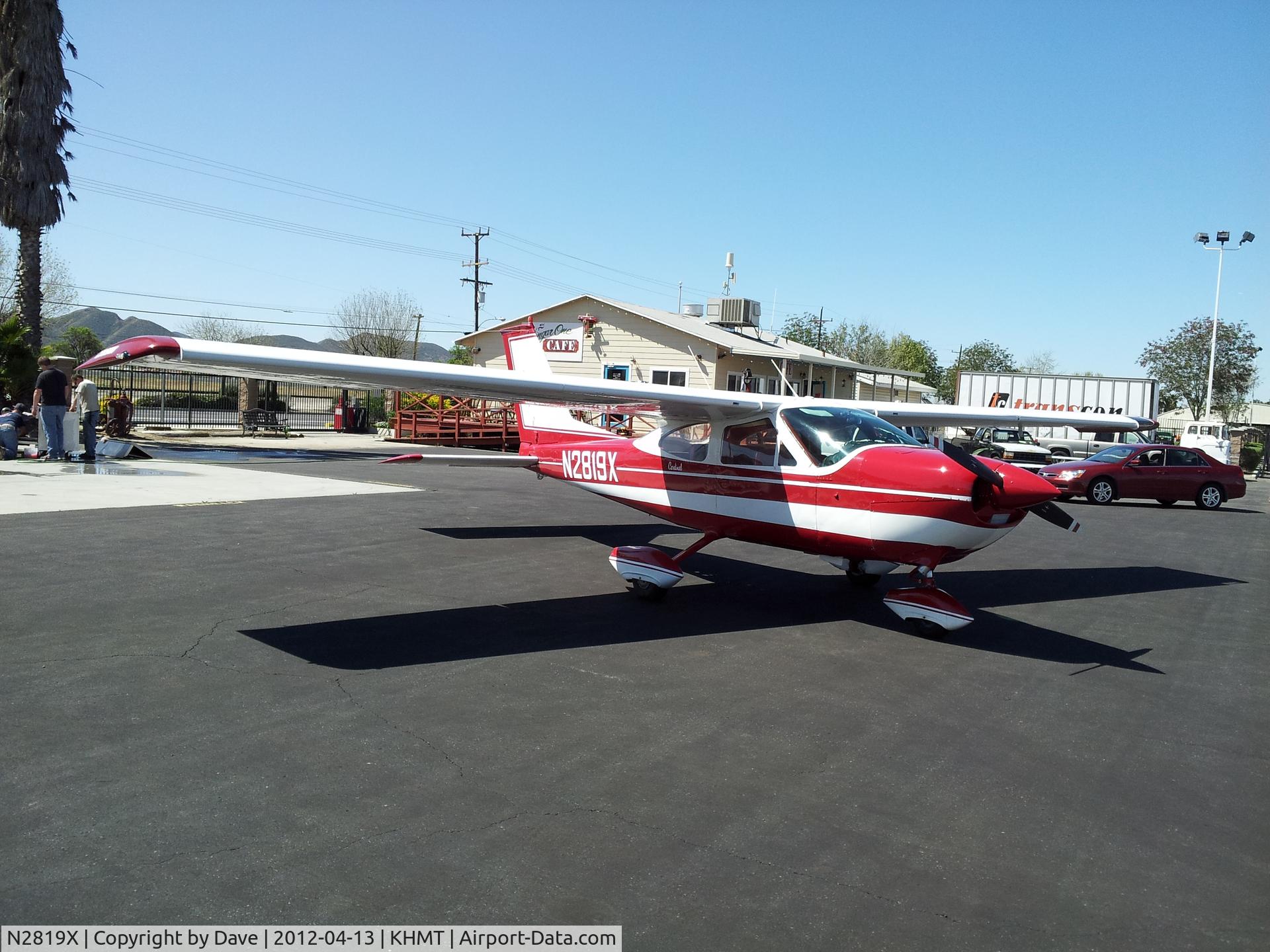 N2819X, 1967 Cessna 177 Cardinal C/N 17700219, lunch in Hemet, Ca. At Hangar 1 Cafe