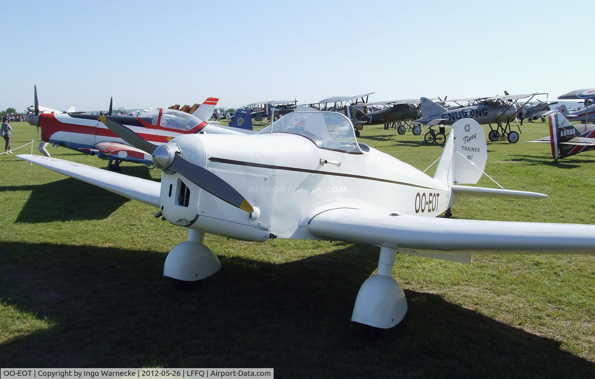 OO-EOT, 1937 Avions Fairey Tipsy B C/N 18, Tipsy Trainer 1 at the Meeting Aerien 2012, La-Ferte-Alais