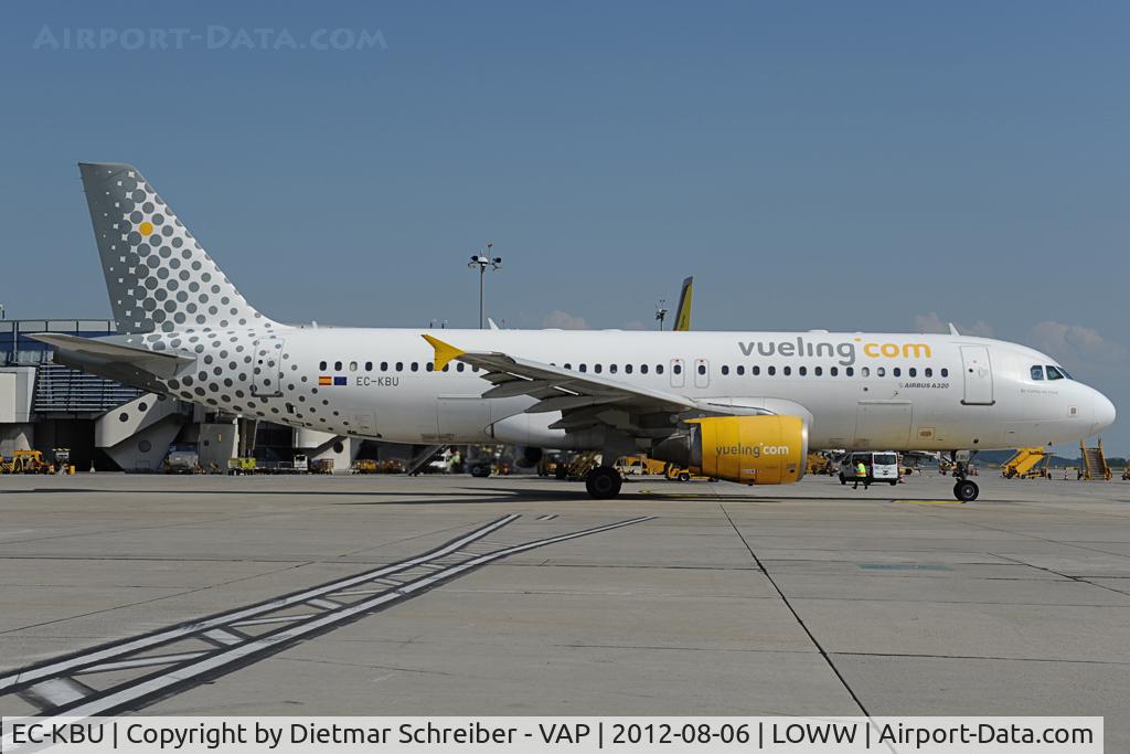 EC-KBU, 2001 Airbus A320-214 C/N 1413, Vueling Airbus 320