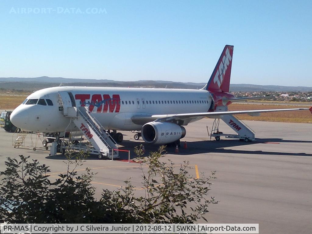 PR-MAS, 2005 Airbus A320-232 C/N 2372, SWKN now is SBCN (Caldas Novas Airport)