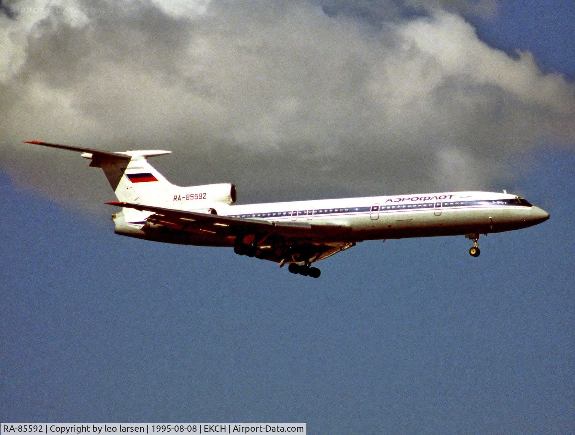 RA-85592, 1983 Tupolev Tu-154B-2 C/N 83A592, Copenhagen Kastrup 8.8.95