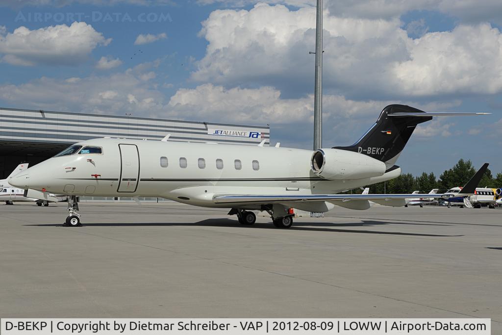 D-BEKP, 2009 Bombardier Challenger 300 (BD-100-1A10) C/N 20275, BD100 Challenger 300