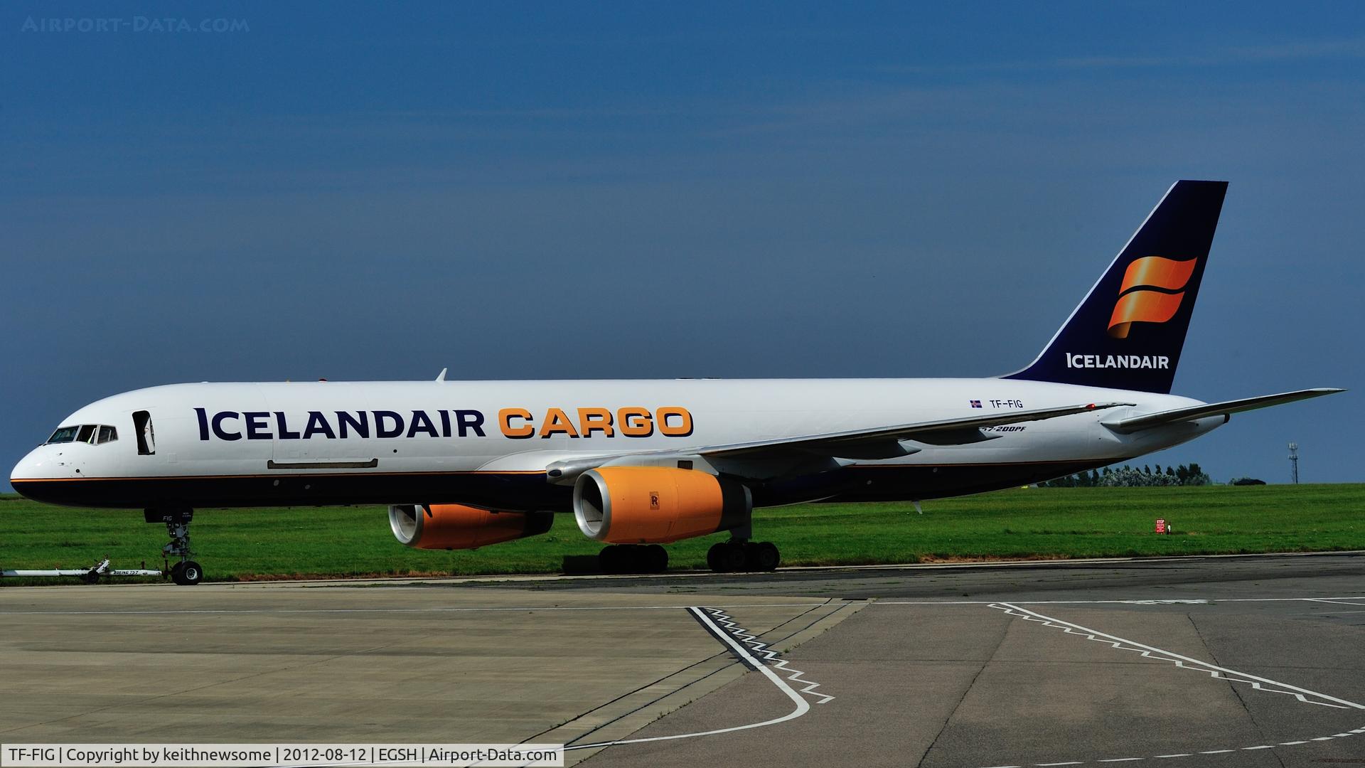 TF-FIG, 1989 Boeing 757-23APF C/N 24456, Just out of spray shop !
