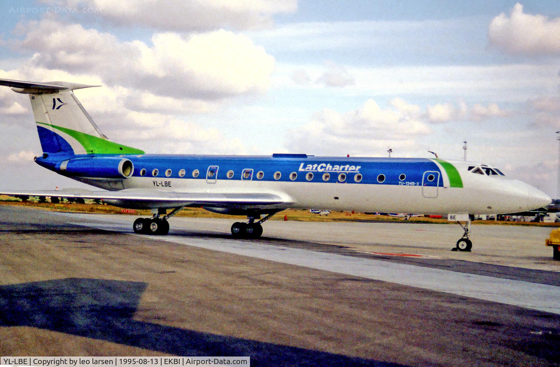 YL-LBE, 1980 Tupolev Tu-134B-3 C/N 63285, Billund Denmark 13.8.95