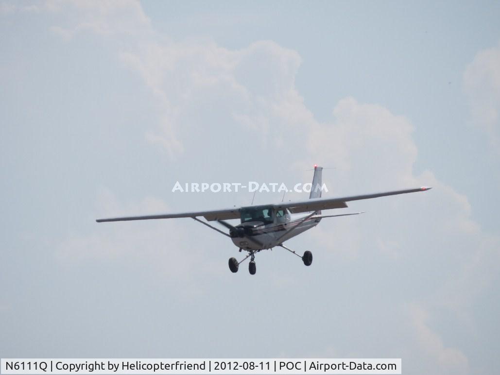 N6111Q, 1981 Cessna 152 C/N 15285136, On final 26L