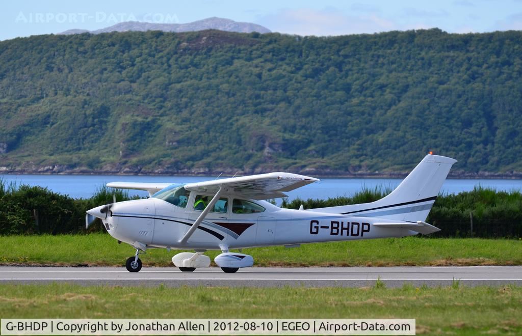 G-BHDP, 1980 Reims F182Q C/N 0131, Taking-off from Oban Airport (North Connel).